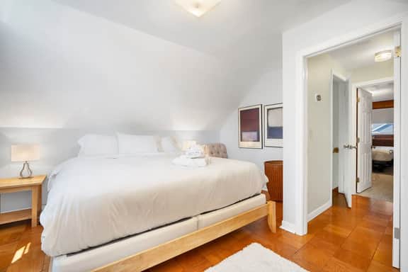 Downtown Mystic House w/ Yard, Pet-Friendly Getaway