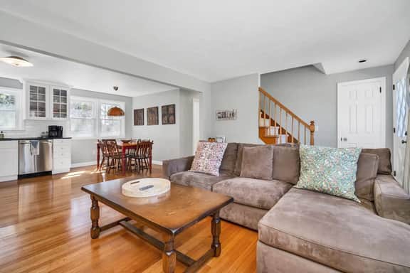 Downtown Mystic House w/ Yard, Pet-Friendly Getaway